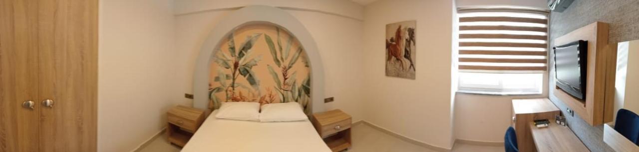 Side Leon Otel Luaran gambar
